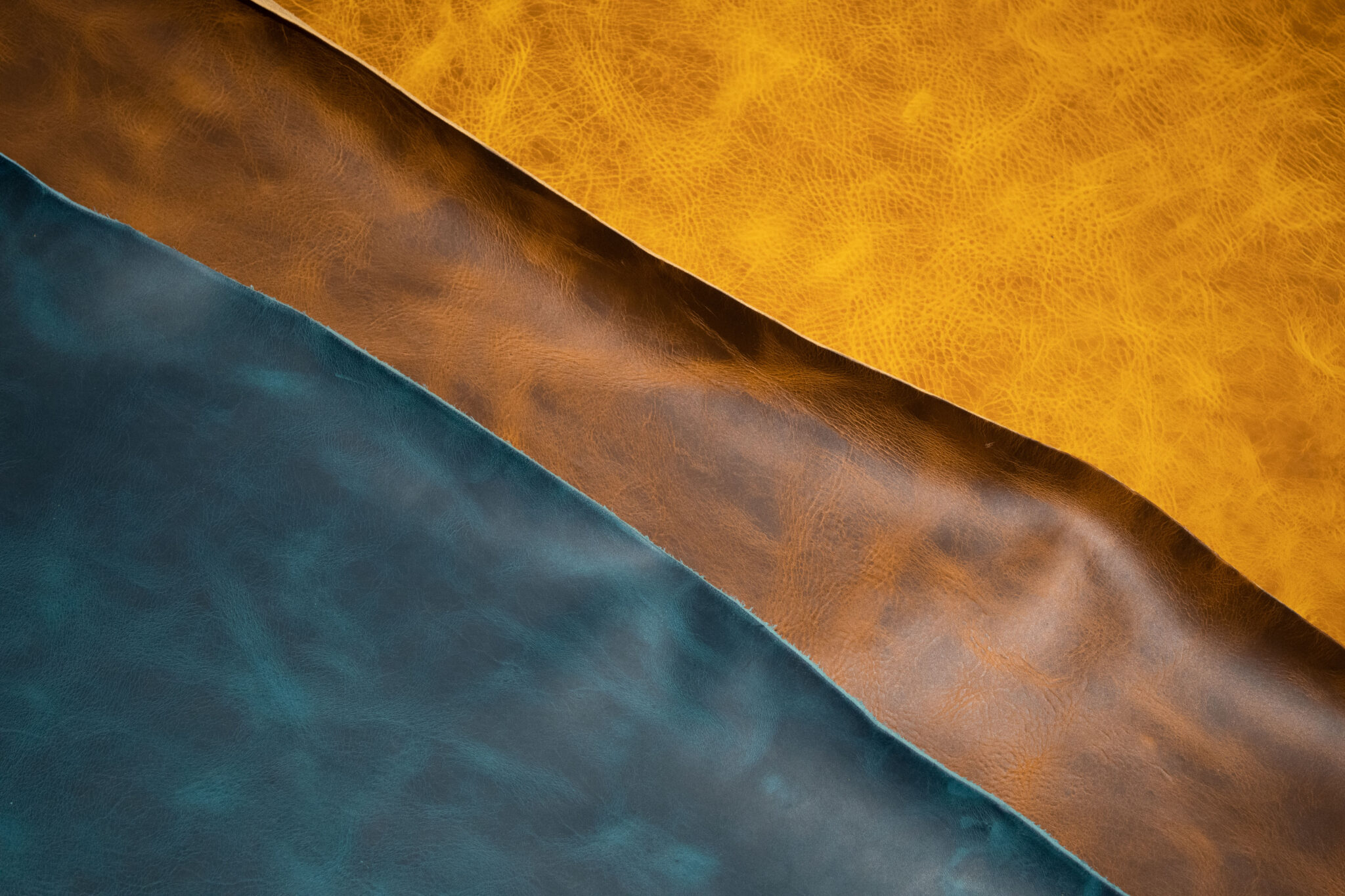 Italian vegetable tanned leather hides